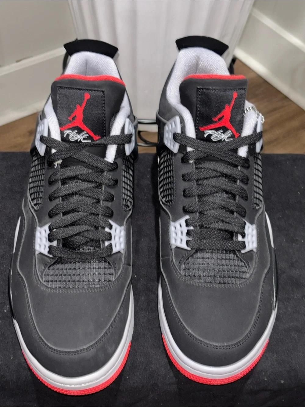 Air Jordan 4 Retro OG Bred 2019 Black Cement Men’s Size 12